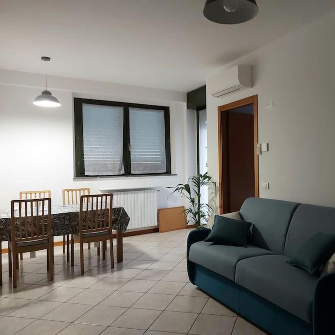 Appartamento - Rho Easy Home Екстер'єр фото